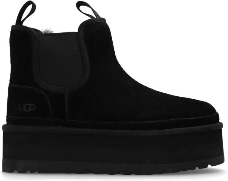 UGG Chelsea Boots Dames W Neumel Platform Chelsea Maat: 43 Materiaal: Suède Kleur: Zwart