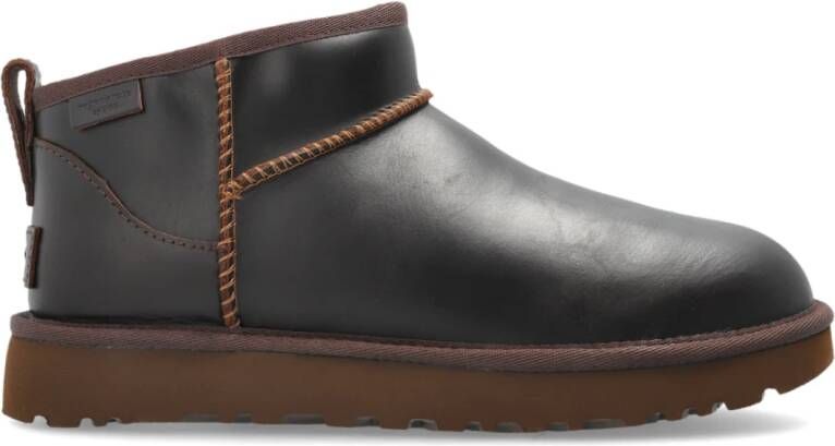 Ugg Classic Ultra Mini Leather Regenerate-laars in Ironwood