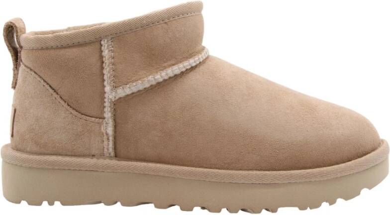 Ugg Stijlvolle Boot met Pacco Details Beige Dames