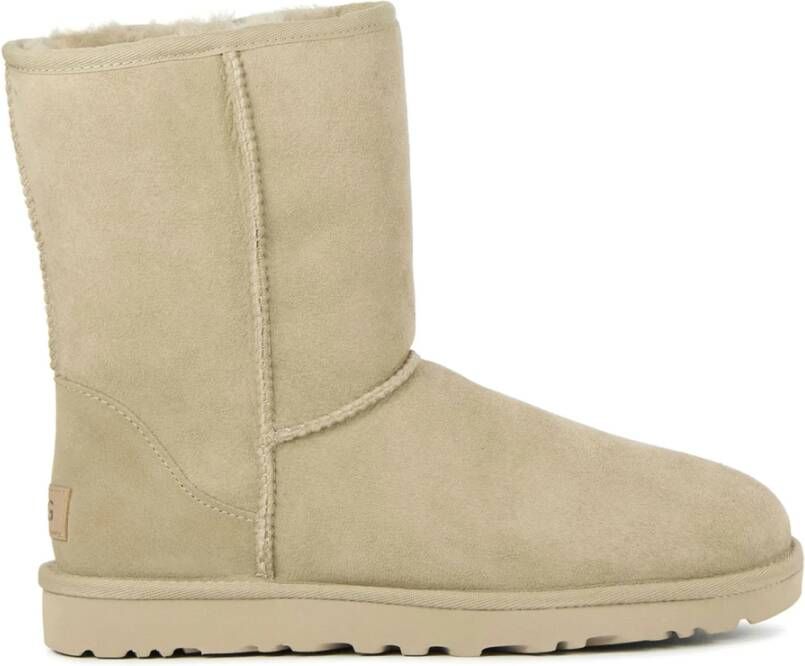 UGG Enkellaarsjes Dames Laarzen Damesschoenen Suède classic short II Zand