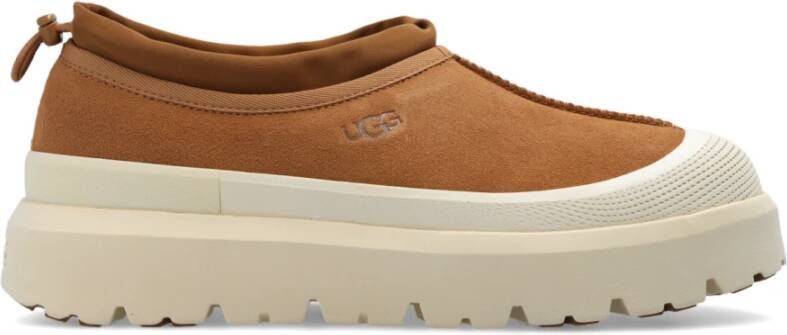 UGG Instappers M Tas Weather Hybrid Maat: 45 Materiaal: Suède Kleur: Cognac