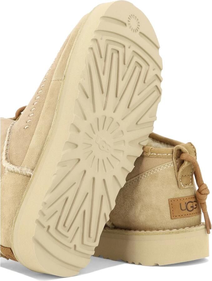 UGG Vachtlaarzen W Ultra Mini Crafted Regenerate Maat: 38 39 Materiaal: Suède Kleur: Beige