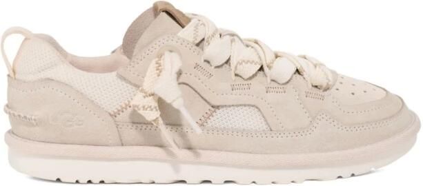 UGG Lage Sneakers Dames W Minimel Maat: 38 Materiaal: Suède Kleur: Beige