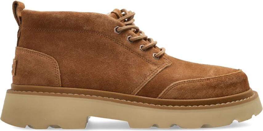 Ugg Chukka Lug in Brown