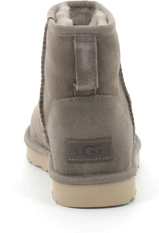 UGG Classic II Boot - Foto 2
