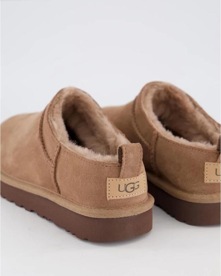 UGG Instappers Dames W Classic Micro Maat: 40 Materiaal: Suède Kleur: Bruin