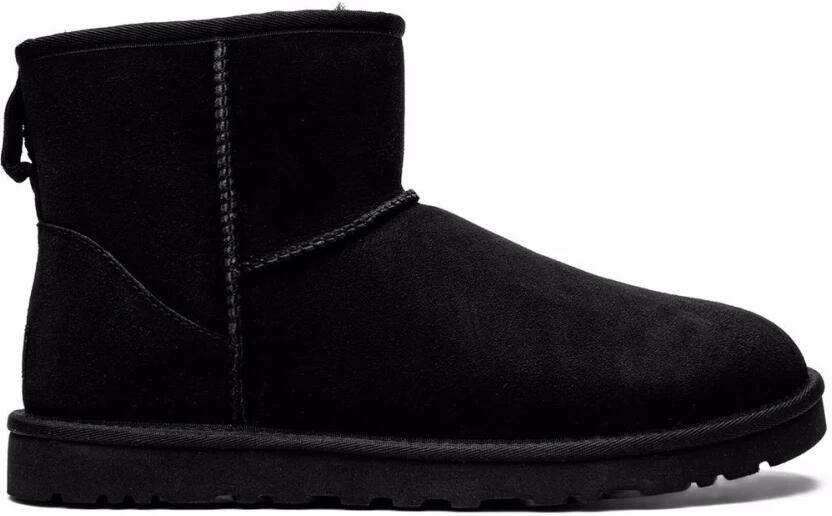 UGG Classic Mini Boot