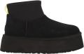 UGG Plateaulaarsjes CLASSIC MINI DIPPER Instaplaarzen winterlaarzen snowboots met plateausool - Zwart