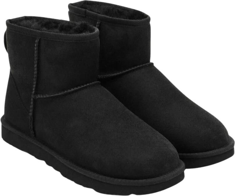 UGG Classic Mini II Boot