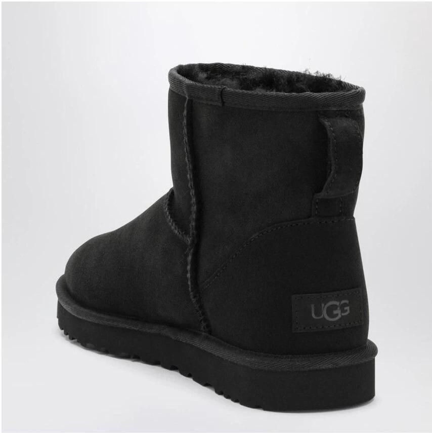 UGG Classic Mini II Boot - Foto 2