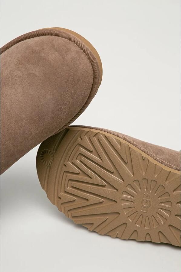 UGG Enkellaarsjes Laarzen Suède Classic Mini II Beige combi - Foto 6