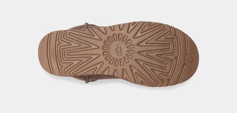 UGG Enkellaarsjes Laarzen Suède Classic Mini II Beige combi - Foto 5