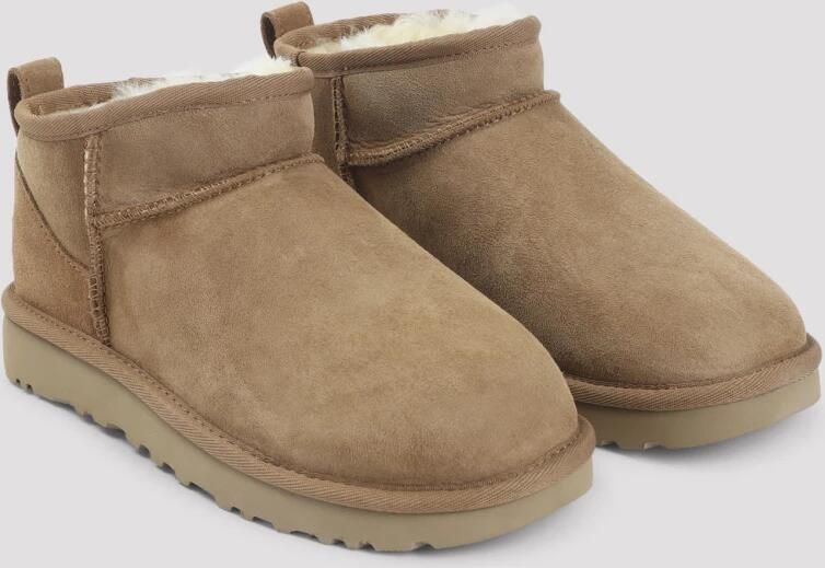 UGG Vachtlaarzen Dames Classic Short Ii Maat: 36 Materiaal: Suède Kleur: Zwart - Foto 7