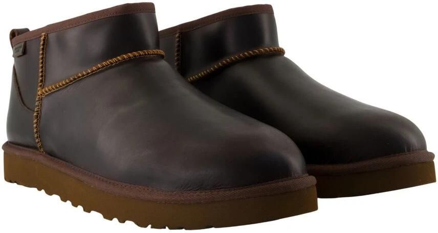 UGG Vachtlaarzen Heren Classic Ultr Mini Lthr Maat: 43 Materiaal: Leer Kleur: Bruin