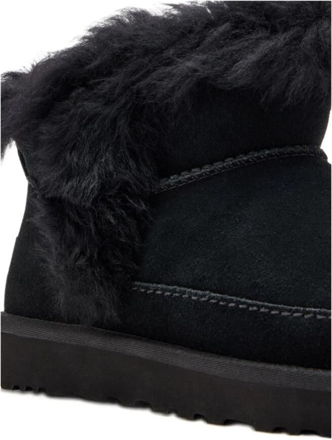 UGG Classic Ultra Mini Chalet Boots