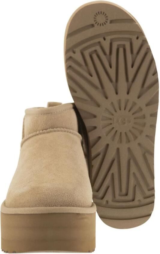 UGG Classic Ultra Mini Platform Boot - Foto 3