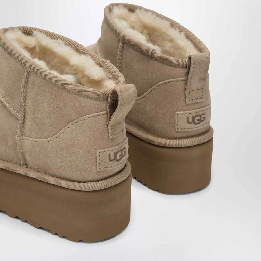 UGG Classic Ultra Mini Platform Boot - Foto 6