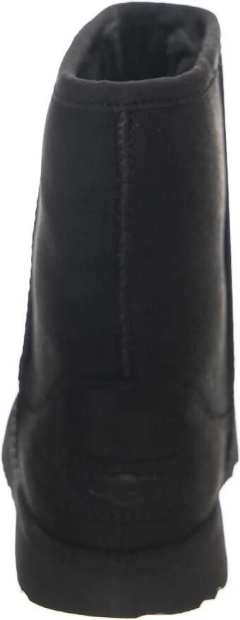 Ugg Classic II enkellaarsje van leer met waterafstotende coating - Foto 6