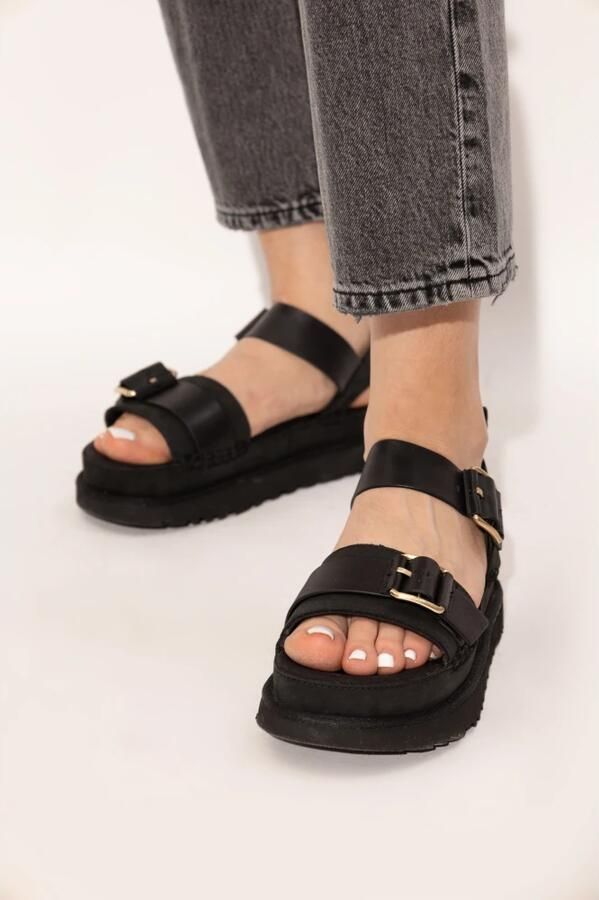 Ugg Low-Top Sneakers Sandalen Goldenstar Villa in zwart - Foto 2