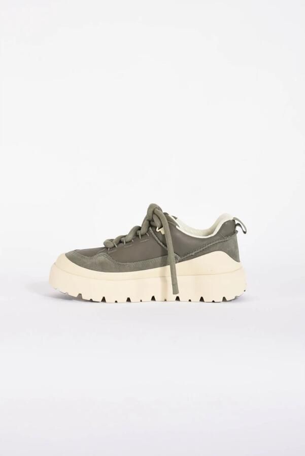 UGG Heritage Utility Sneaker - Foto 2