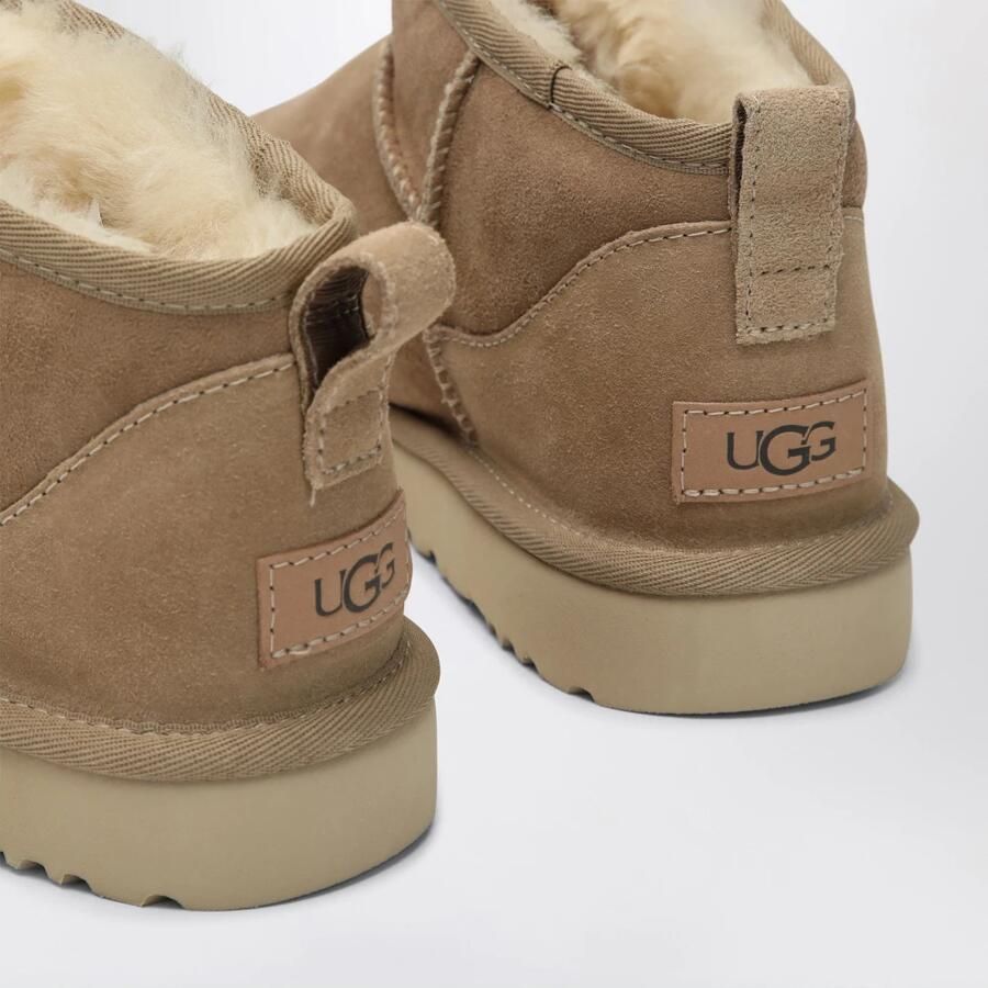 UGG Vachtlaarzen Dames Classic Short Ii Maat: 36 Materiaal: Suède Kleur: Zwart - Foto 5