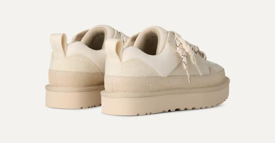 UGG Lage Sneakers Dames W Lo Lowmel Maat: 39 Materiaal: Suède Kleur: Wit