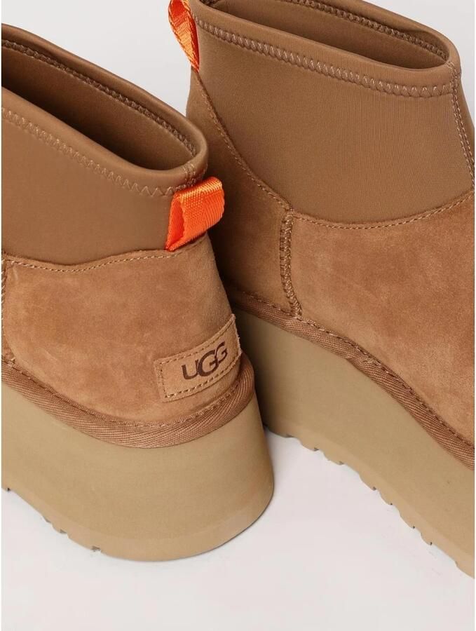 UGG Plateaulaarsjes CLASSIC MINI DIPPER instap boots winterlaarzen snowboots met plateauzool - Foto 6