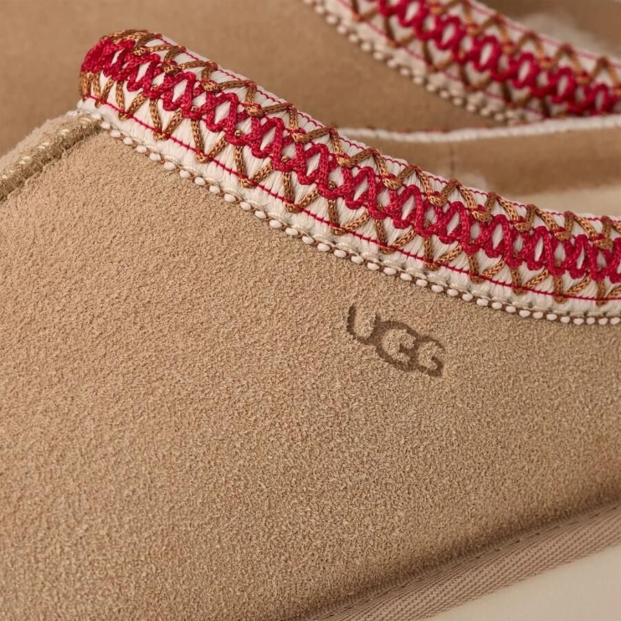 Ugg Tasman II voor dames | Sheepskin instapschoenen op .com eu nl nl in Beige