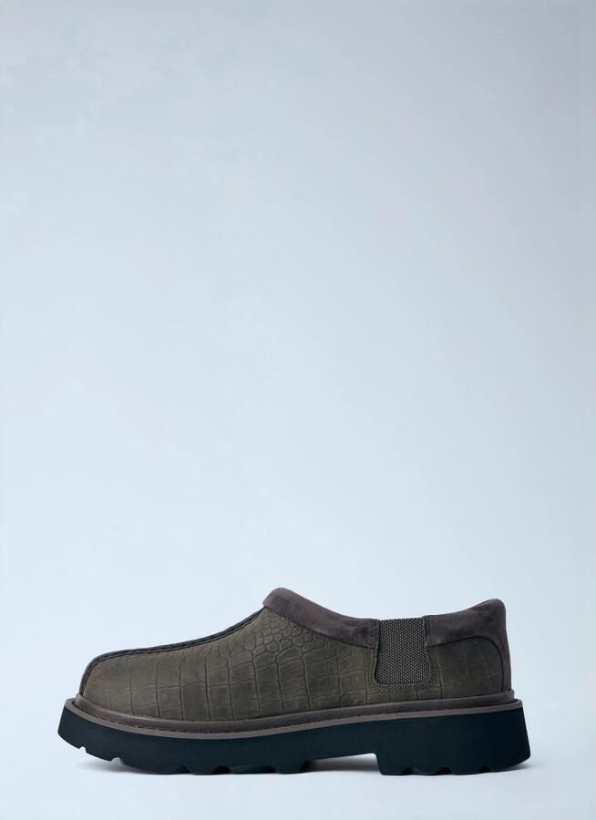 Ugg Tasman Lug Embossed in Dense Smoke Nubuck - Foto 5