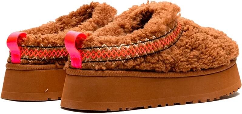 UGG Pantoffels W Tazz Braid Maat: 42 Materiaal: Leer Kleur: Cognac