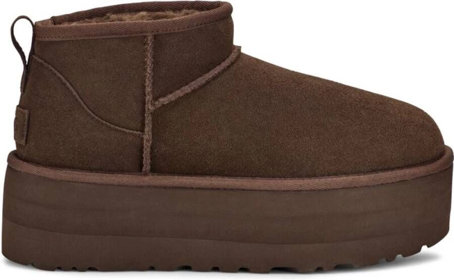 UGG Vachtlaarzen Dames W Classic Ultra Mini Platform Maat: 42 Materiaal: Suède Kleur: Bruin