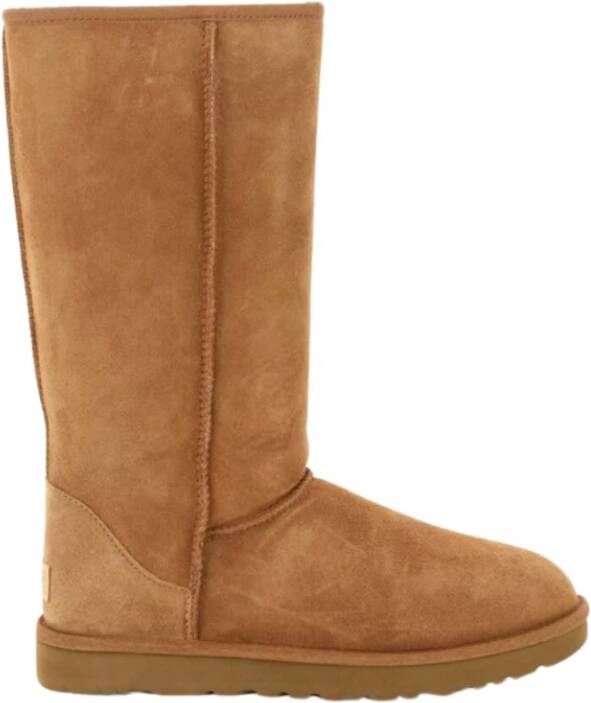 UGG Vachtlaarzen Dames Classic Tall Ii Maat: 42 Materiaal: Suède Kleur: Cognac