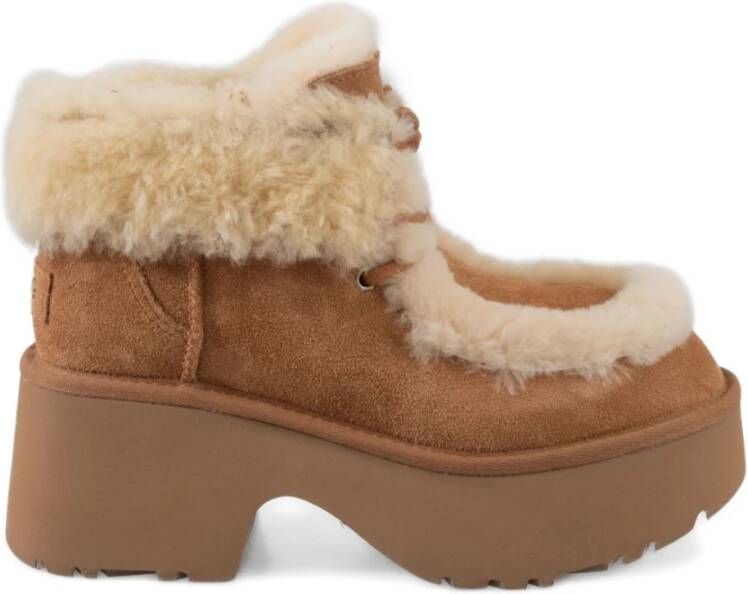 Ugg Classic Esmee Lace Up-laars in Brown - Foto 6