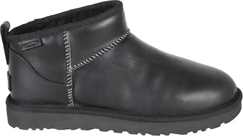 UGG Vachtlaarzen Dames Classic Ultra Mini Leather Regenerate Maat: 37 Materiaal: Leer Kleur: Zwart