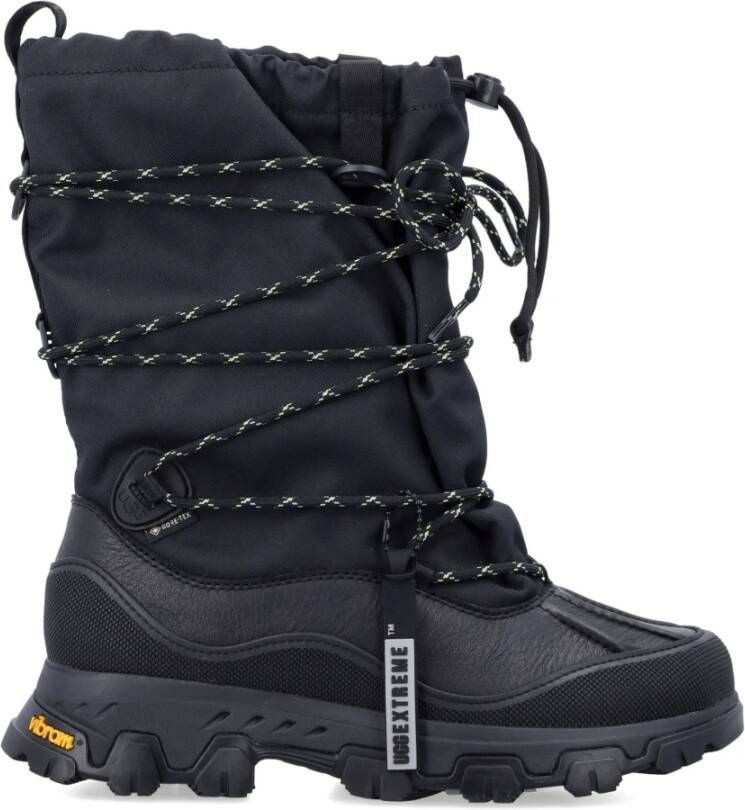 UGG Zwarte Gesloten Schoenen MetroPeak Laars
