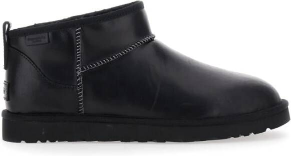UGG Vachtlaarzen Heren M Classic Ultra Mini Maat: 48 5 Materiaal: Leer Kleur: Zwart