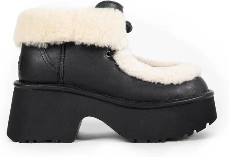UGG Zwarte leren veterschoenen