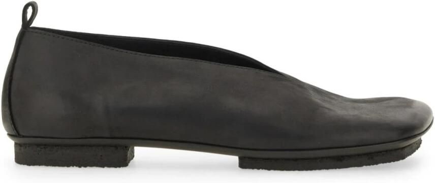 UMA Wang Leren V-Cut Platte Schoen