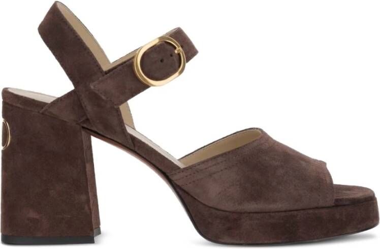 Valentino Garavani Bruine Sandalen voor een Stijlvolle Look