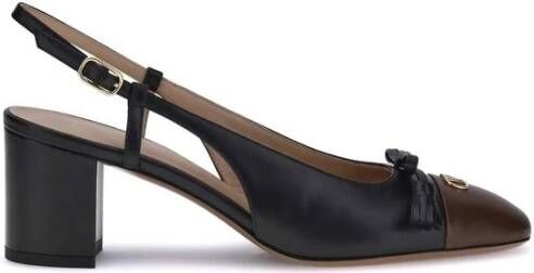 Valentino Garavani Elegante Valet Du Roi Pumps