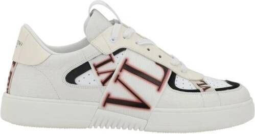 Valentino Garavani Geperforeerde leren sneakers met monogrambanden