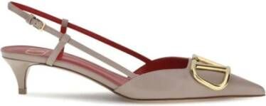 Valentino Garavani Gouden Logo Kittenhak Pumps