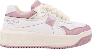 Valentino Garavani Iconische Stud Leren Sneakers Wit Dames