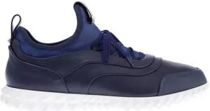 Valentino Garavani Leren Sneakers met Decoratieve Studs Blauw Dames