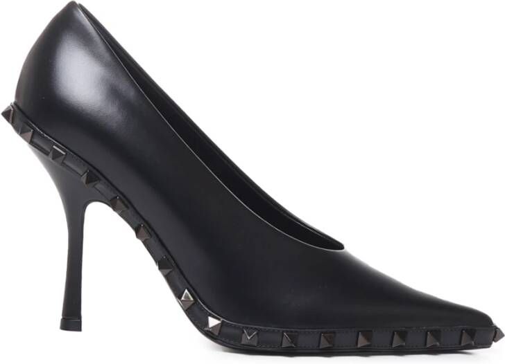 Valentino Garavani Zwarte Leren Hakken met Stud Detail Black Dames