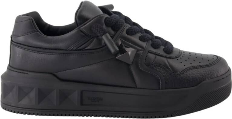 Valentino Garavani Zwarte Roman Stud Sneakers Black Heren