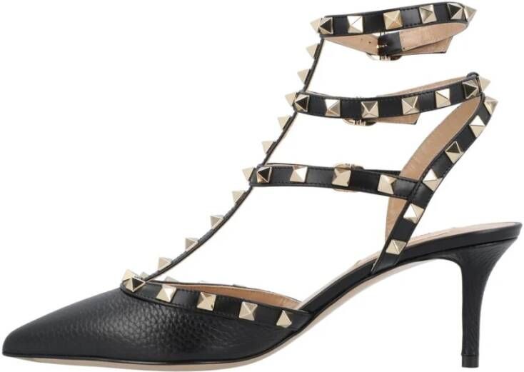 Valentino Garavani Puntige hakken met studs en bandjes