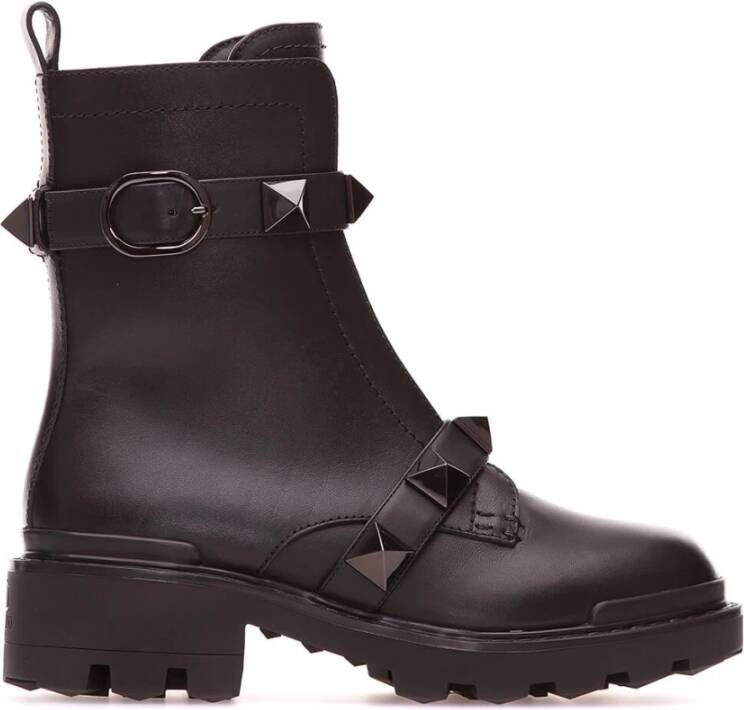 Valentino Garavani Roman Stud Calfskin Combat Boot met Tonale Noppen 40mm