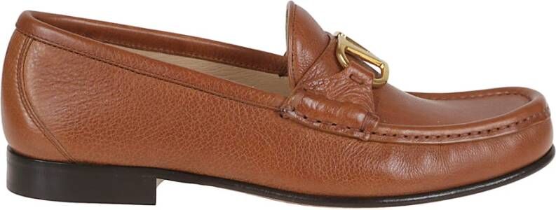 Valentino Garavani Signature Loafer Vlogo