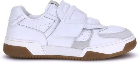 Valentino Garavani Sneakers met gedurfd ontwerp en VLogo-detail